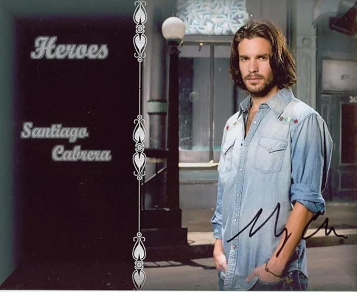 Santiago Cabrera autograph