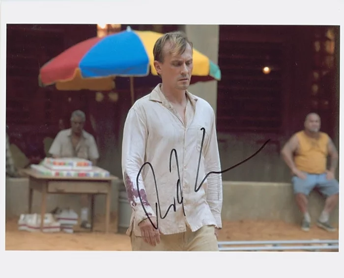 Robert Knepper autograph