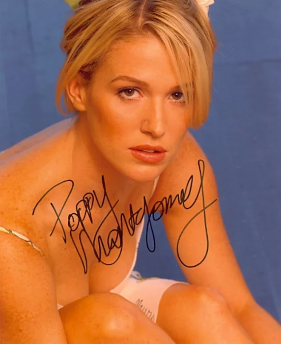 Poppy Montgomery autograph