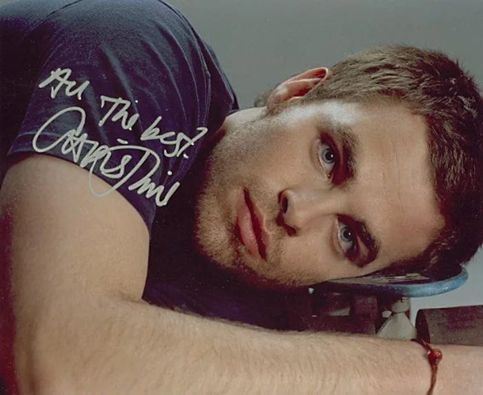 Chris Pine autograph