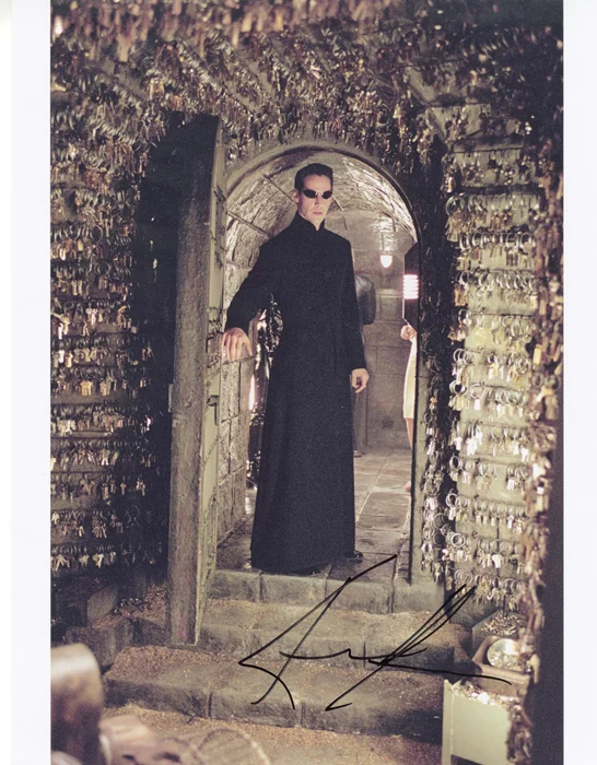 Keanu Reeves autograph