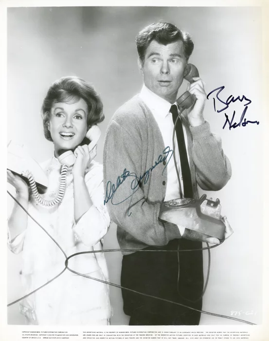 Debbie Reynolds autograph