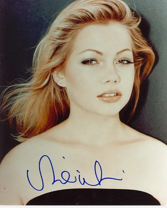 Michelle Williams autograph