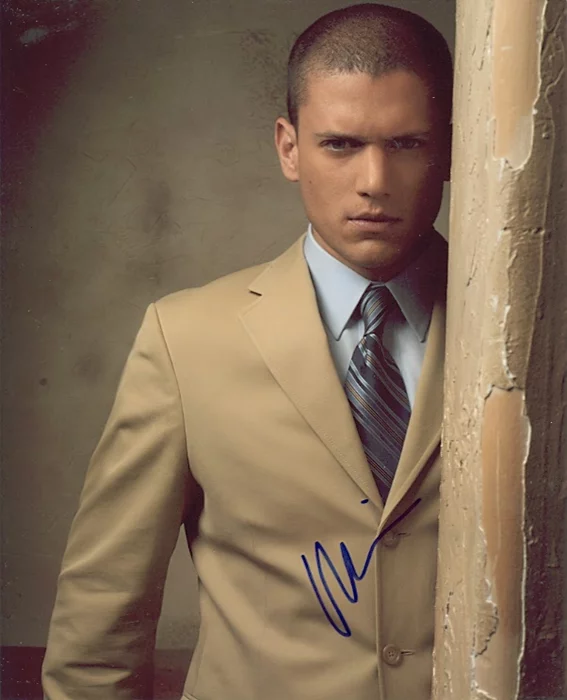 Wentworth Miller autograph