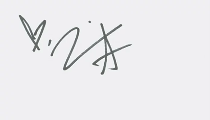 Jennifer Stone autograph
