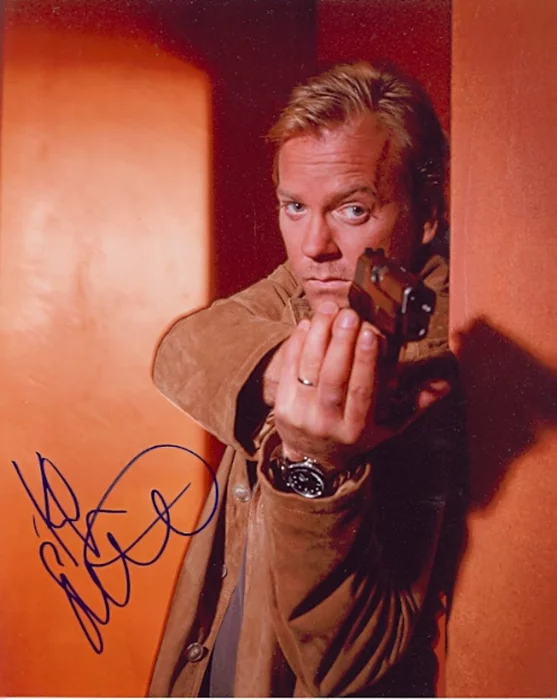 Kiefer Sutherland autograph