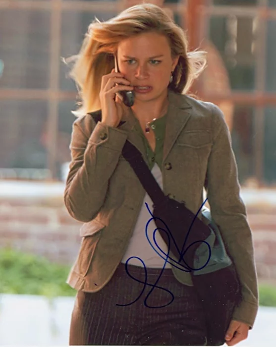 Mary Lynn Rajskub autograph