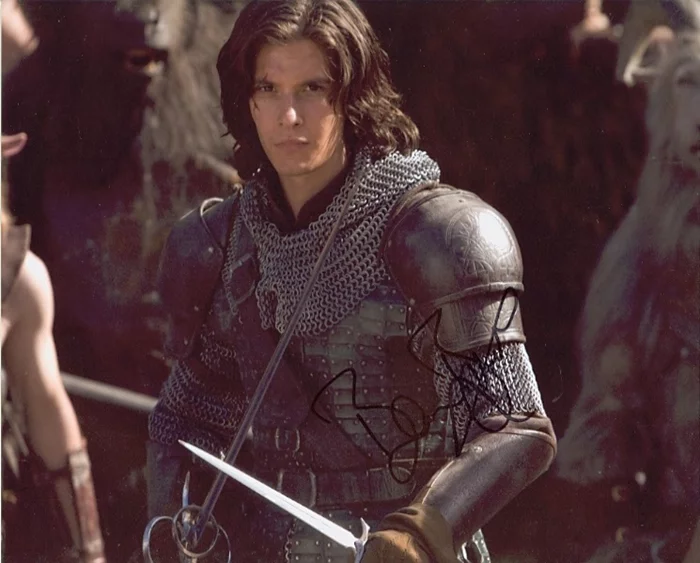 Ben Barnes autograph