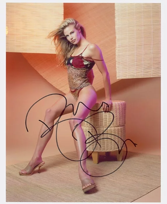 Brooke Burns autograph