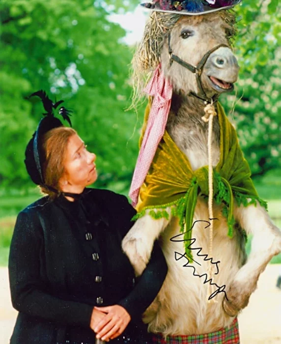 Emma Thompson autograph