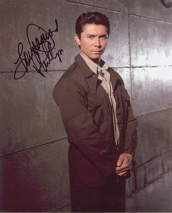 Lou Diamond Phillips autograph