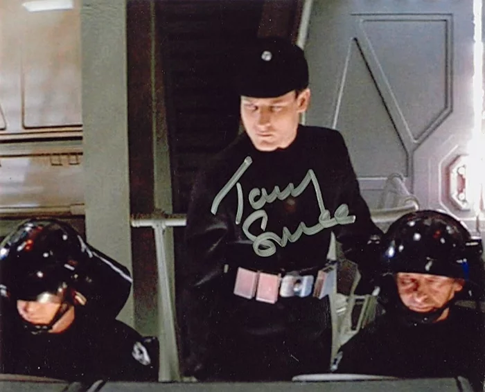 Anthony Smee autograph