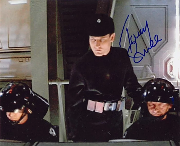 Anthony Smee autograph