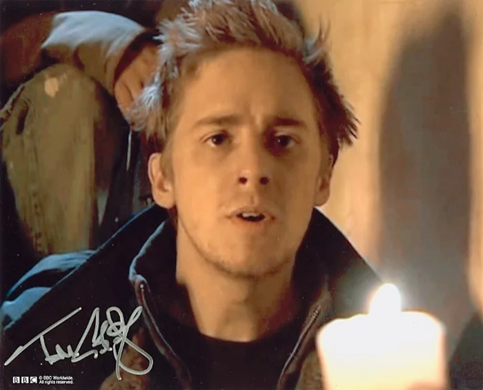 Tom Golding autograph