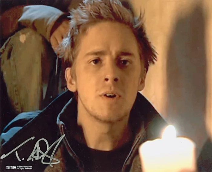 Tom Golding autograph