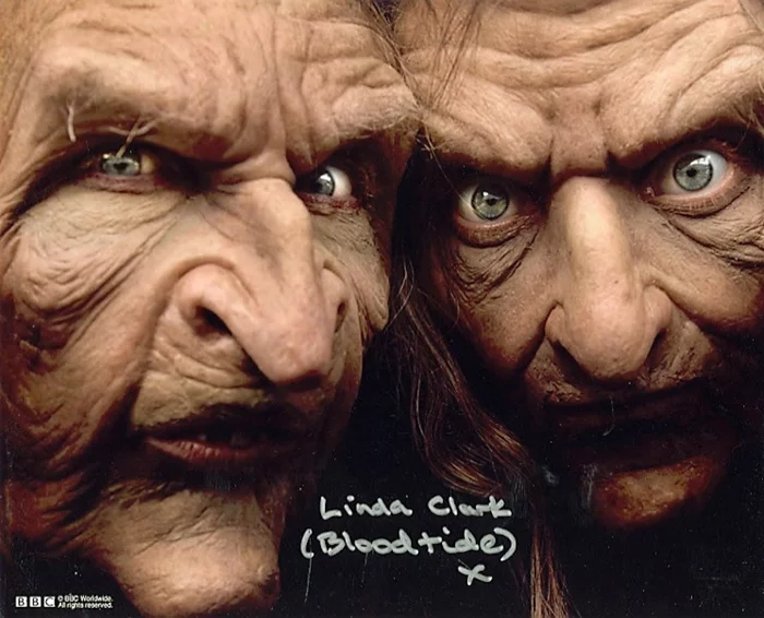 Linda Clark autograph