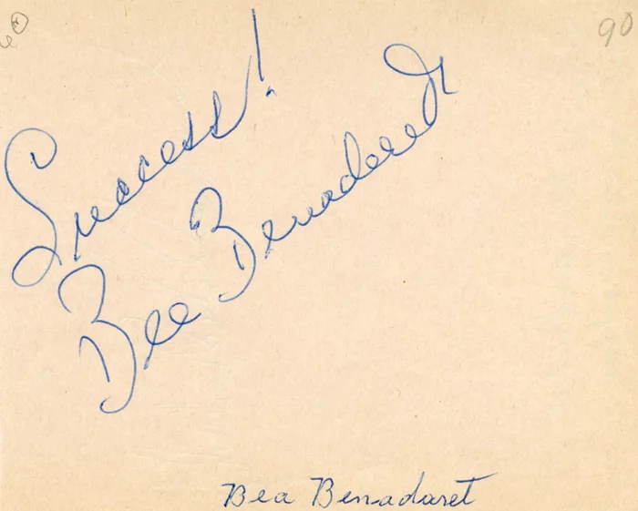 Bea Benaderet autograph