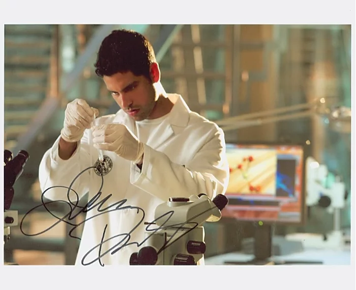 Adam Rodriguez autograph