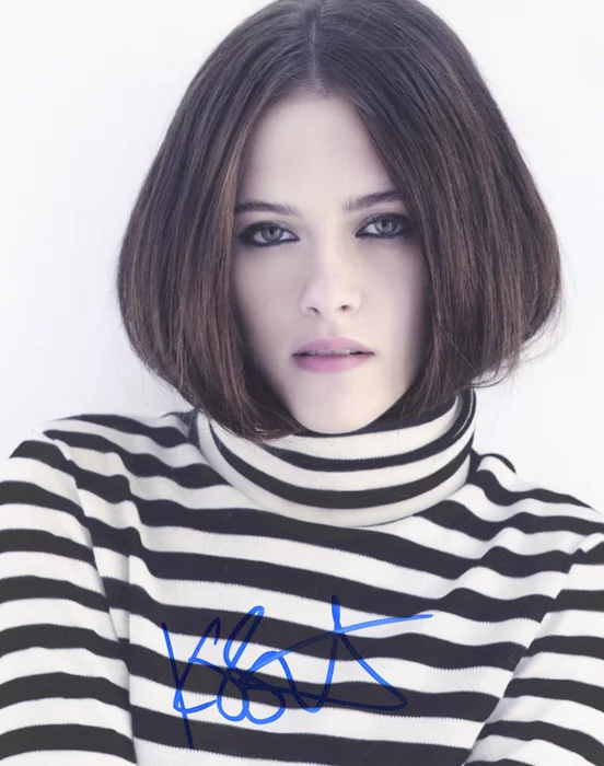 Kristen Stewart autograph