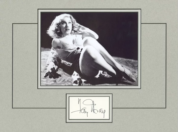 Fay Wray autograph
