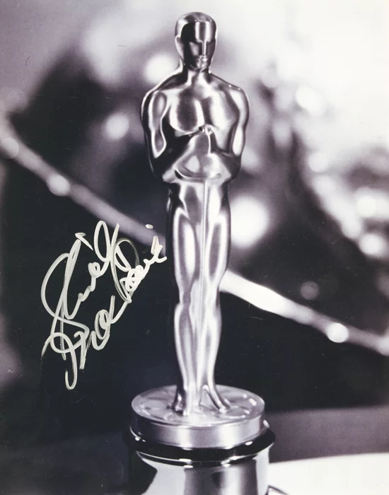 Shirley MacLaine autograph