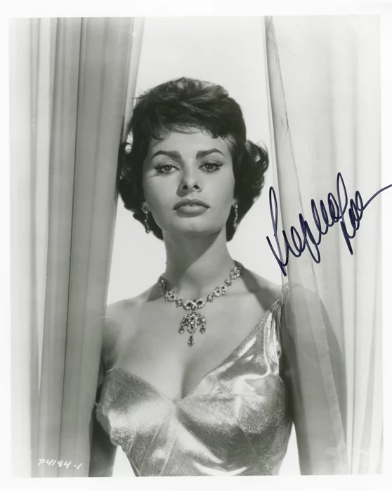 Sophia Loren autograph