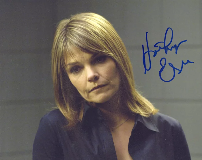Kathryn Erbe autograph