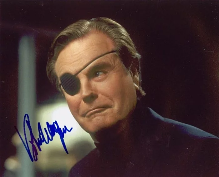 Robert Wagner autograph