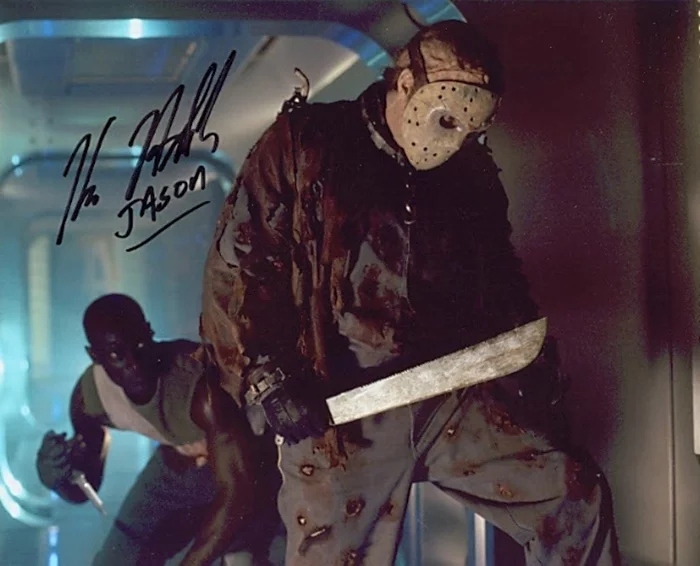 Kane Hodder autograph