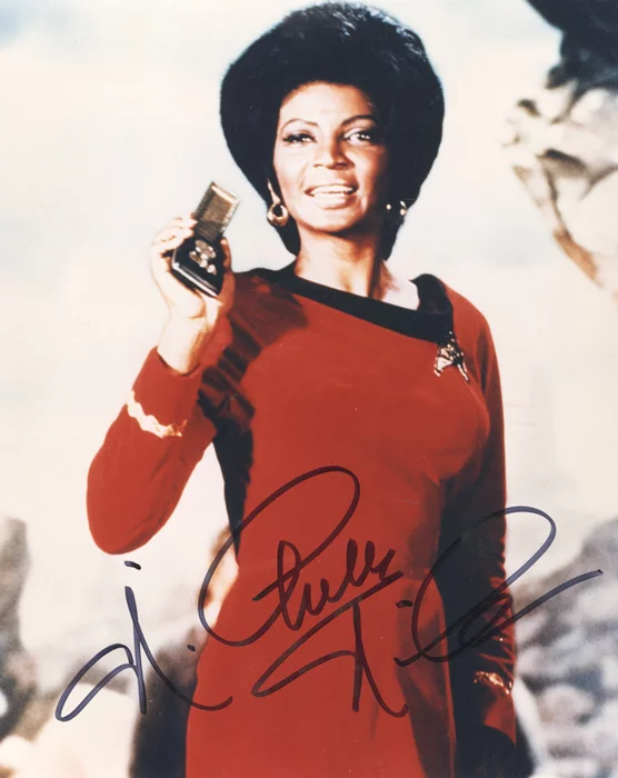 Nichelle Nichols autograph