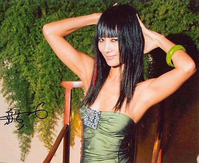 Bai Ling autograph
