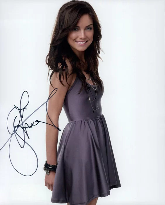 Jessica Stroup autograph