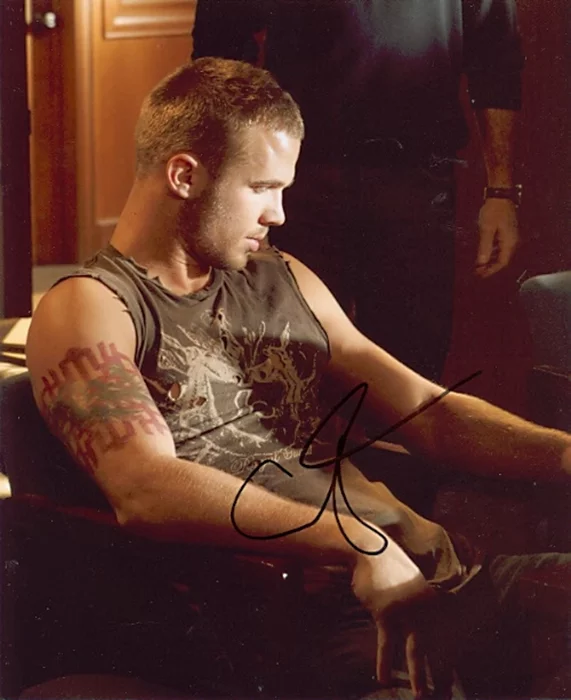 Cam Gigandet autograph