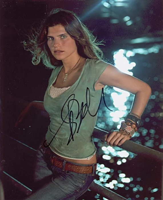 Lake Bell autograph