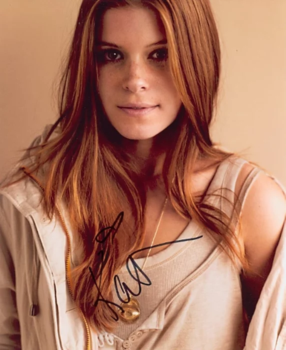 Kate Mara autograph