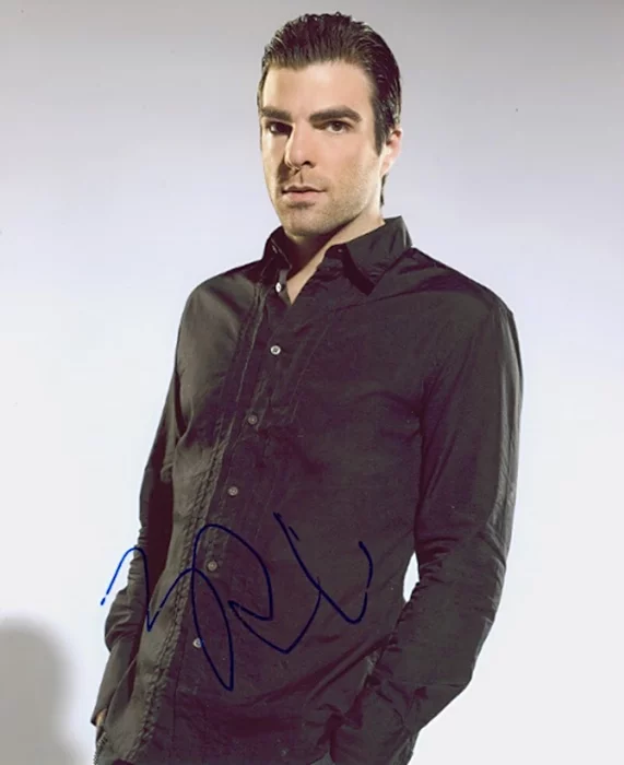 Zachary Quinto autograph