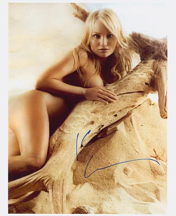 Kristin Chenoweth autograph