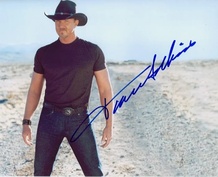 Trace Adkins autograph