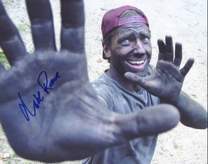 Mike Rowe autograph