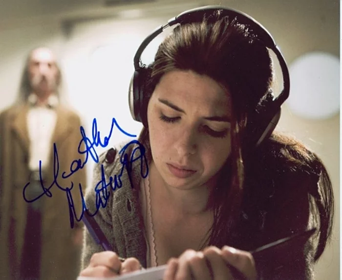 Heather Matarazzo autograph