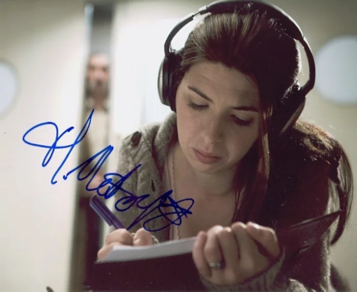 Heather Matarazzo autograph