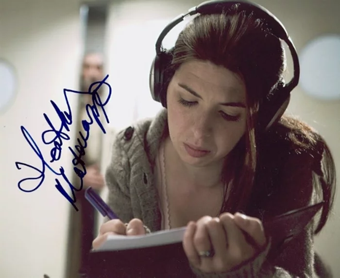 Heather Matarazzo autograph
