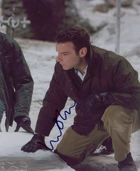 Liev Schreiber autograph