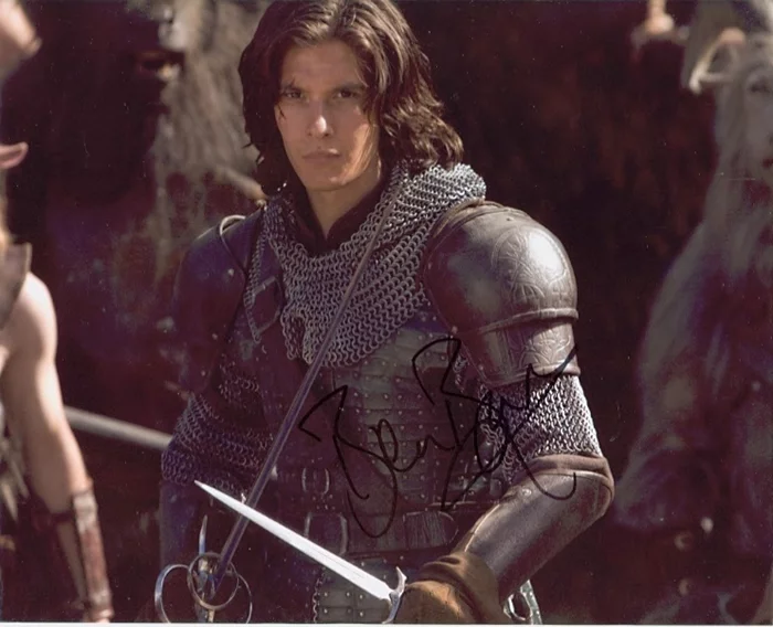 Ben Barnes autograph
