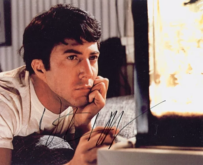 Dustin Hoffman autograph