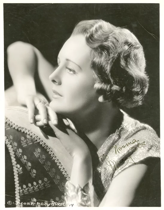 Mary Astor autograph