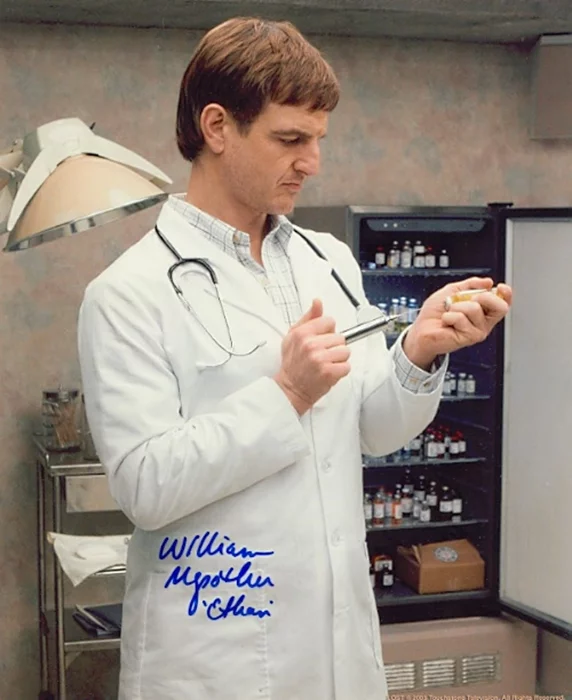 William Mapother autograph