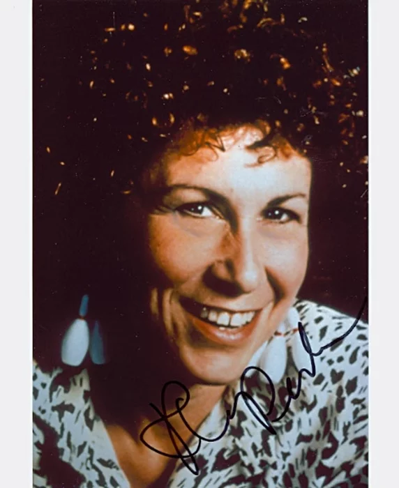 Rhea Perlman autograph