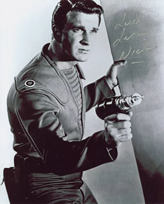 Leslie Nielsen autograph