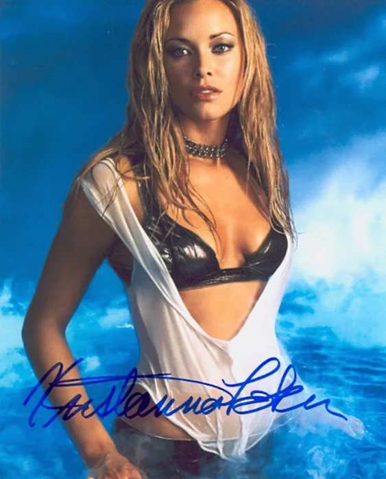 Kristanna Loken autograph